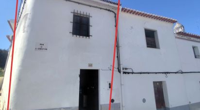 Traditional house T2 in Borba (Matriz) of 56 m²