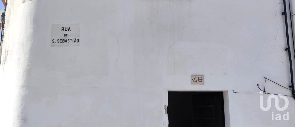 Traditional house T2 in Borba (Matriz) of 56 m²