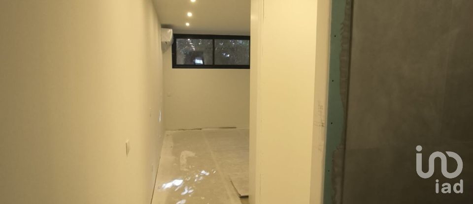 Apartment T2 in Lordelo Do Ouro E Massarelos of 126 m²