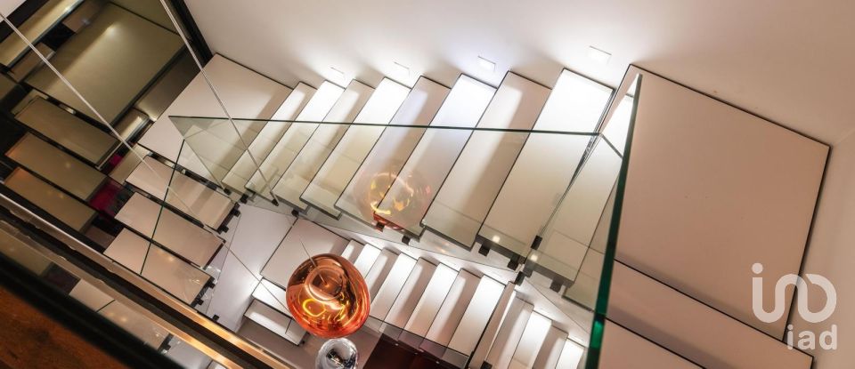 Moradia T5 em Charneca De Caparica E Sobreda de 430 m²