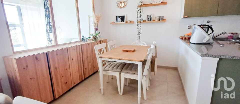 Studio T0 in Quinta do Anjo of 50 m²