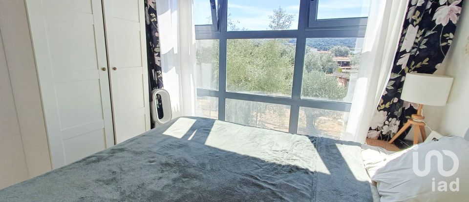 Studio T0 in Quinta do Anjo of 50 m²