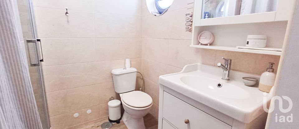 Studio T0 in Quinta do Anjo of 50 m²