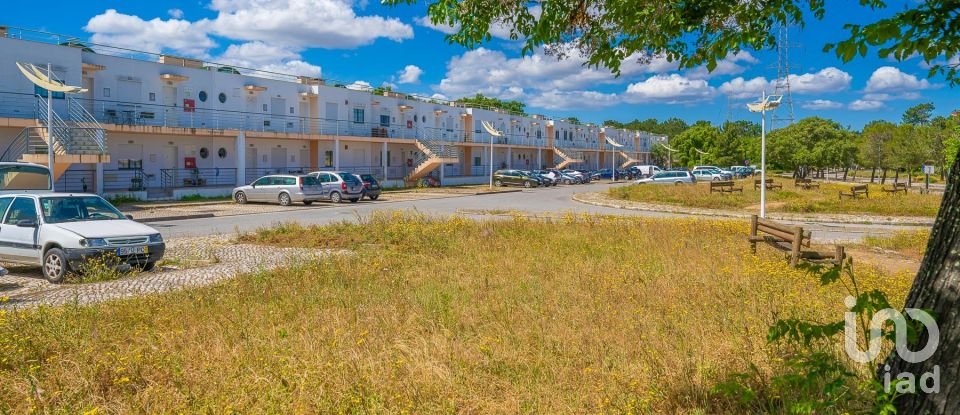 Studio T0 in Quinta do Anjo of 50 m²