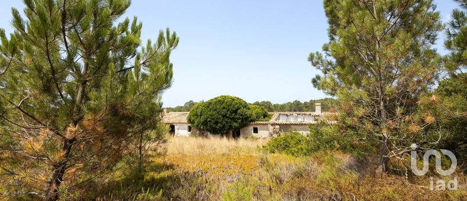 Terreno urbano em Rogil de 267 660 m²