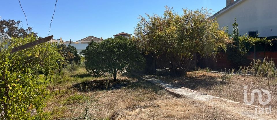 Building plot in Fernão Ferro of 562 m²