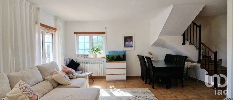 House T2 in Caldas da Rainha - Nossa Senhora do Pópulo, Coto e São Gregório of 166 m²