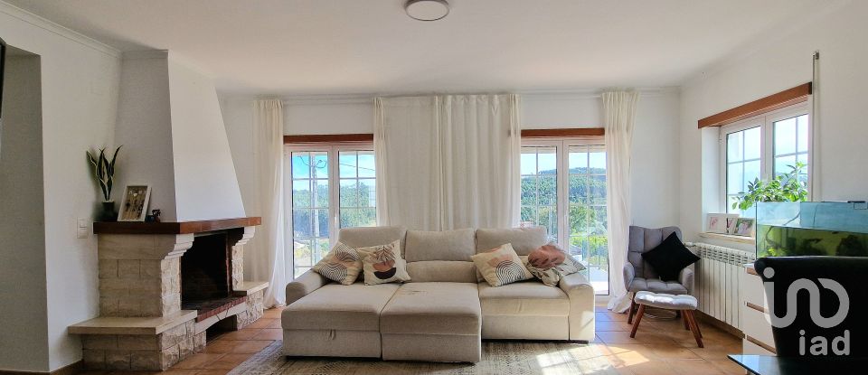 House T2 in Caldas da Rainha - Nossa Senhora do Pópulo, Coto e São Gregório of 166 m²