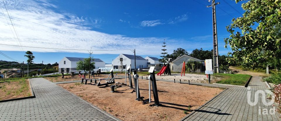 House T2 in Caldas da Rainha - Nossa Senhora do Pópulo, Coto e São Gregório of 166 m²