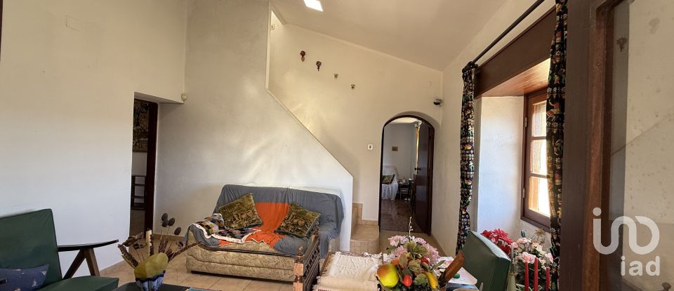 Maison traditionnelle T2 à Querença, Tôr e Benafim de 157 m²