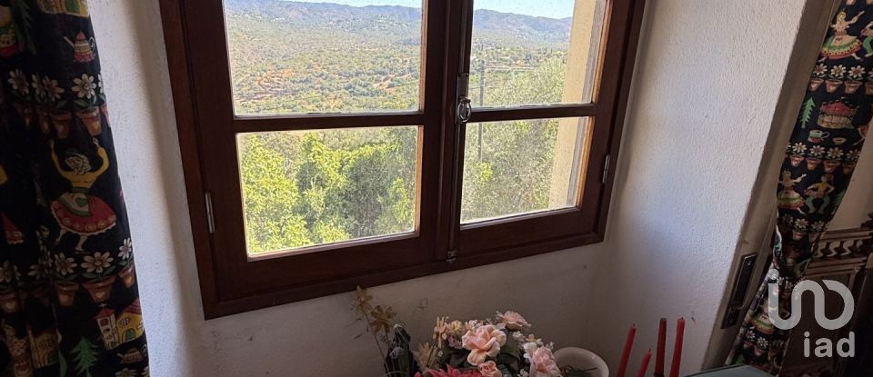 Maison traditionnelle T2 à Querença, Tôr e Benafim de 157 m²