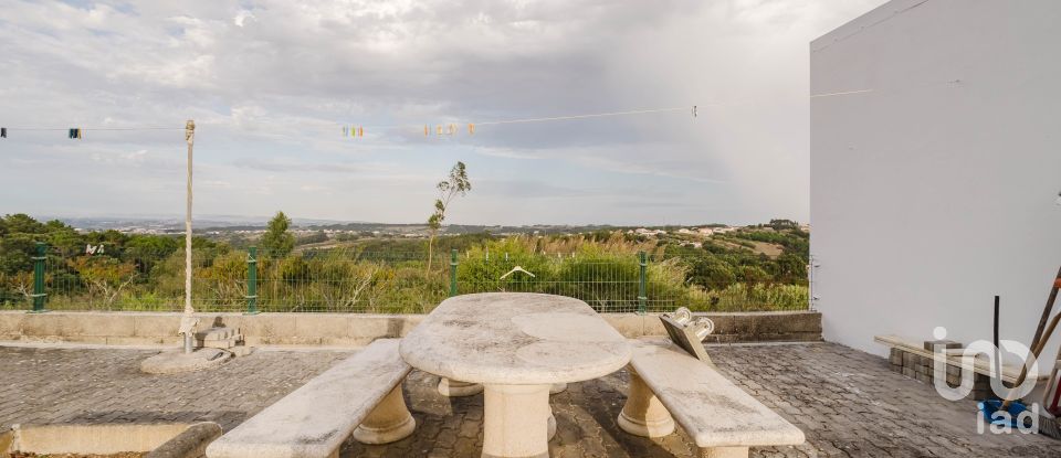 Maison T5 à Usseira de 304 m²