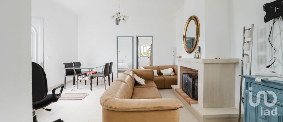 Maison T5 à Usseira de 304 m²