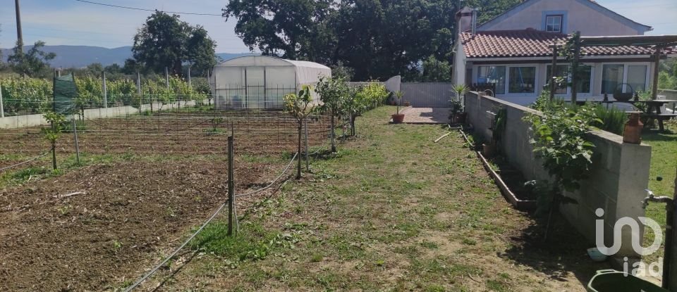 Moradia T3 em Chão de Couce de 86 m²