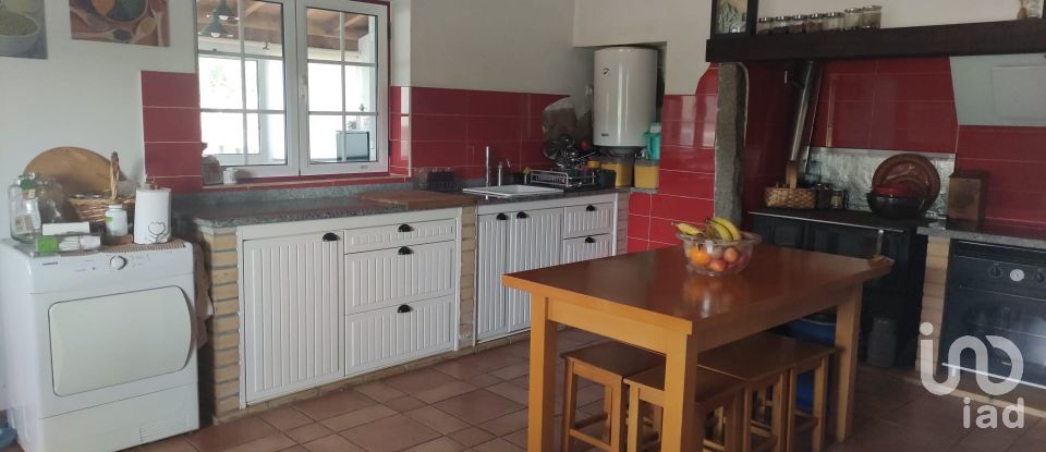 Moradia T3 em Chão de Couce de 86 m²