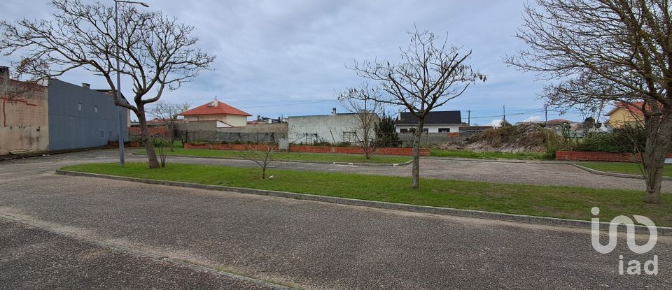 Terrain à bâtir à Vieira de Leiria de 535 m²