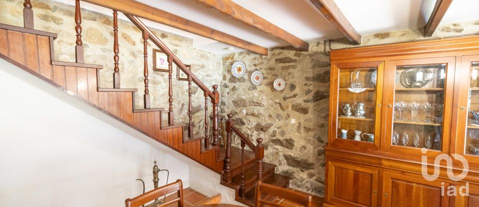 House T3 in Cornes of 309 m²