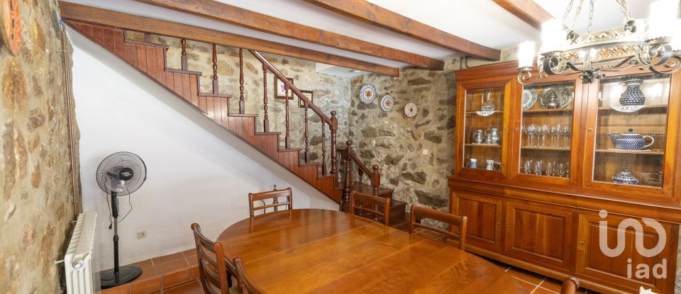 House T3 in Cornes of 309 m²