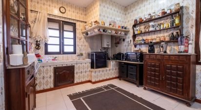 House T3 in Ílhavo (São Salvador) of 178 m²