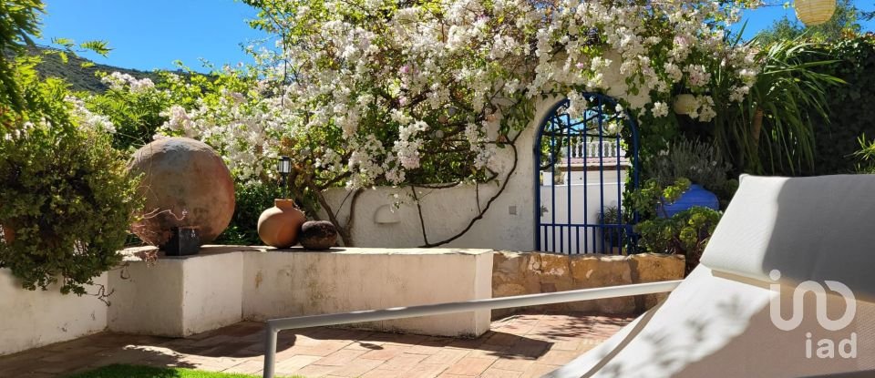 Casa tradicional T6 em Conceição e Estoi de 296 m²