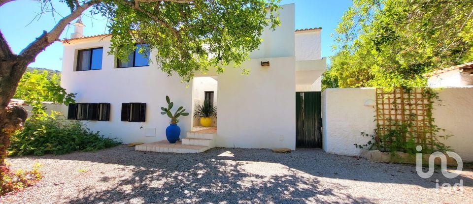 Casa tradicional T6 em Conceição e Estoi de 296 m²