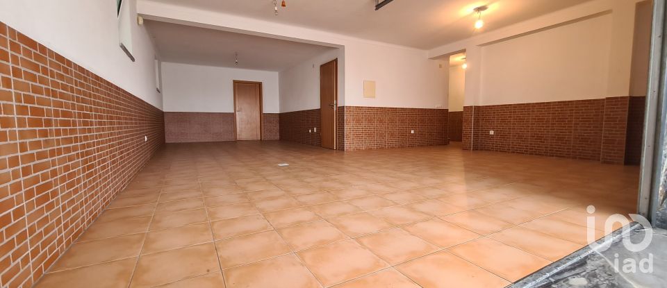 Maison T3 à Bombarral e Vale Covo de 252 m²