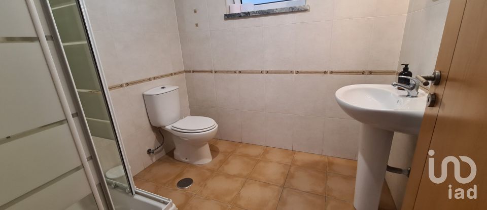 Maison T3 à Bombarral e Vale Covo de 252 m²