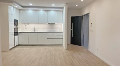 Apartment T2 in Ramada e Caneças of 70 m²