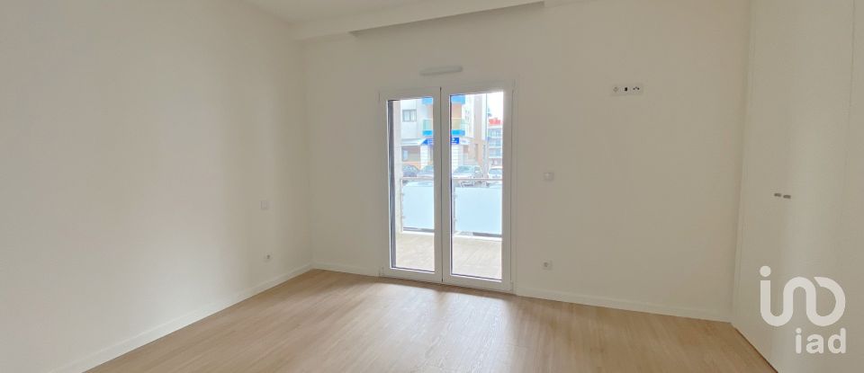 Apartment T2 in Ramada e Caneças of 70 m²