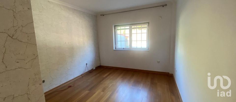 Moradia T2 em Vila Verde dos Francos de 349 m²