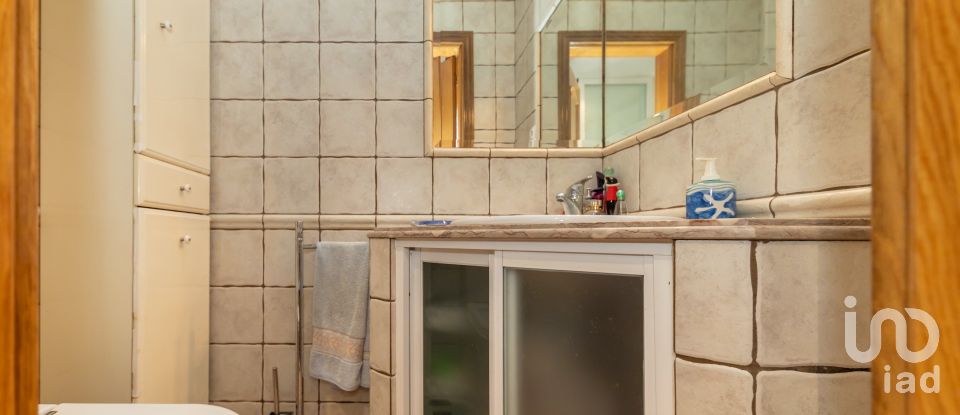 Apartment T3 in Almada, Cova da Piedade, Pragal e Cacilhas of 110 m²