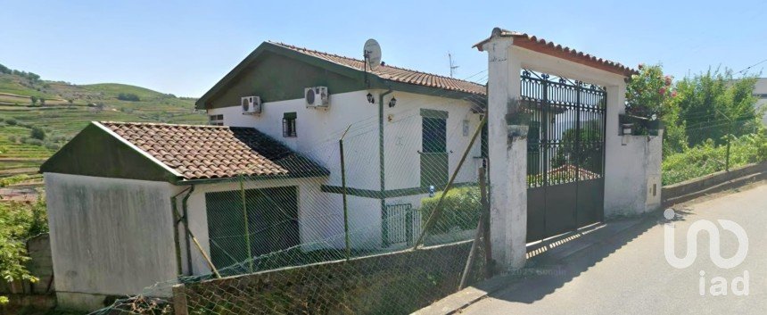 Maison T4 à Peso da Régua e Godim de 180 m²