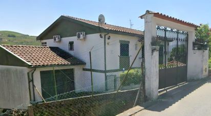 House T4 in Peso da Régua e Godim of 180 m²