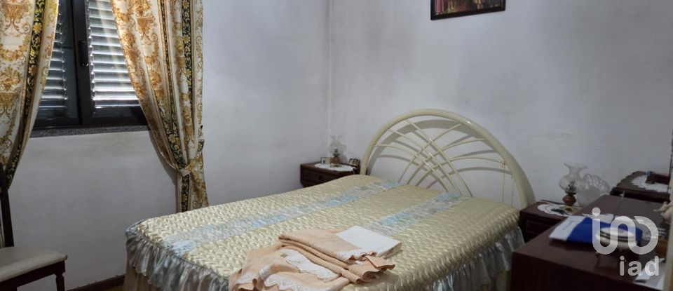 Maison T4 à Peso da Régua e Godim de 180 m²