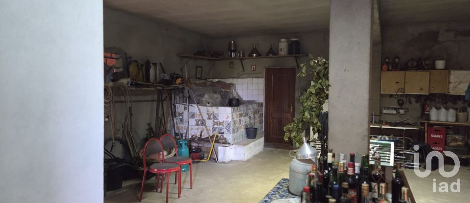 Maison T4 à Peso da Régua e Godim de 180 m²