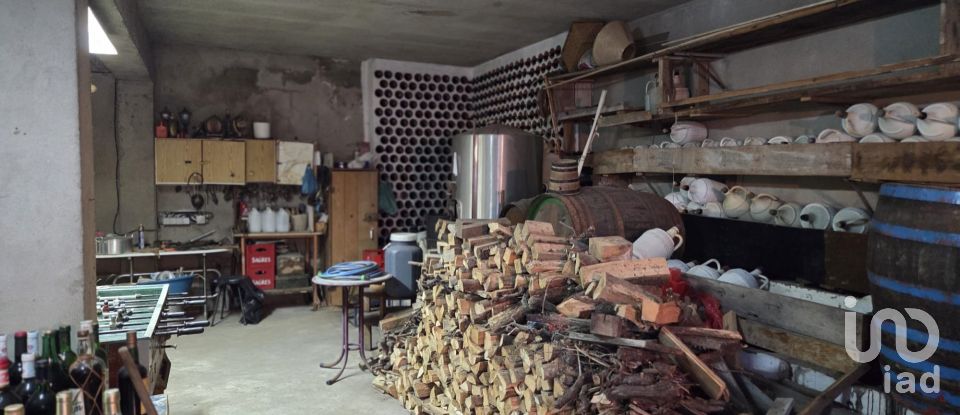 Maison T4 à Peso da Régua e Godim de 180 m²