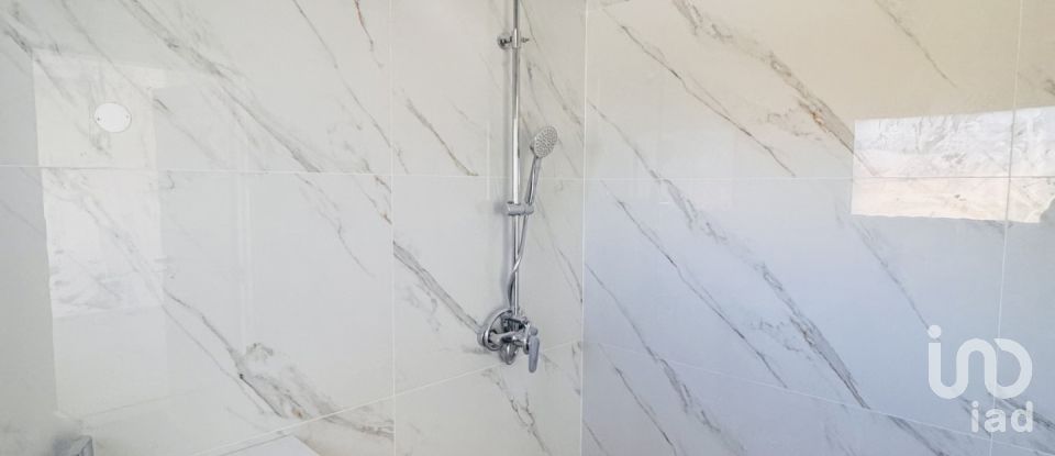 Maison T4 à Fernão Ferro de 200 m²