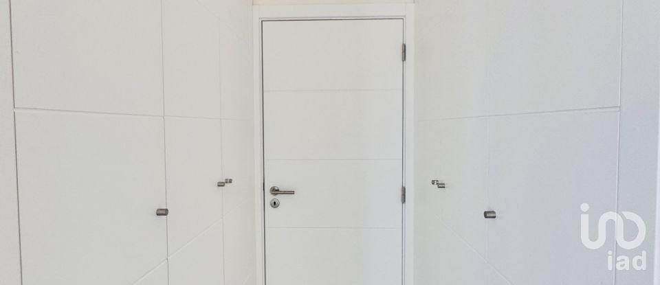 Maison T4 à Fernão Ferro de 200 m²