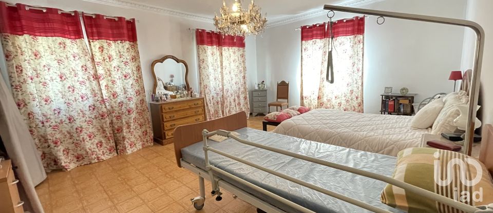 Maison T4 à Aguçadoura e Navais de 262 m²