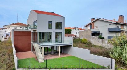 Maison T4 à Anta E Guetim de 275 m²