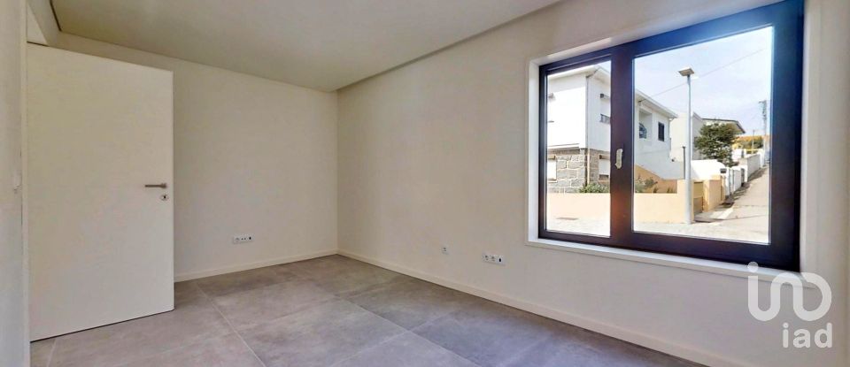 House T4 in Anta E Guetim of 275 m²