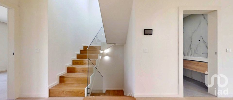 House T4 in Anta E Guetim of 275 m²