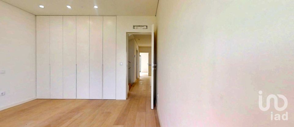 House T4 in Anta E Guetim of 275 m²