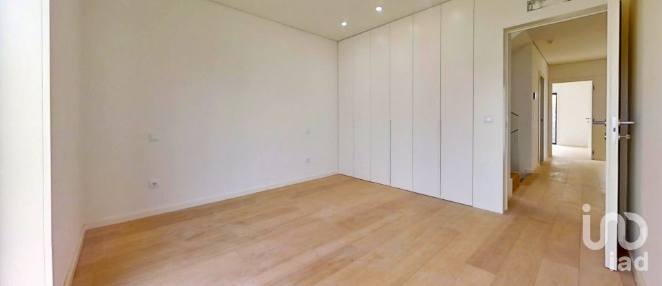 House T4 in Anta E Guetim of 275 m²