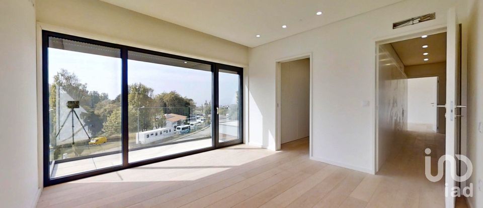 House T4 in Anta E Guetim of 275 m²