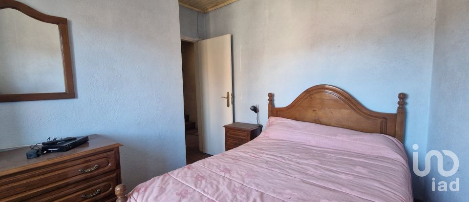 Moradia T3 em Palhais de 182 m²