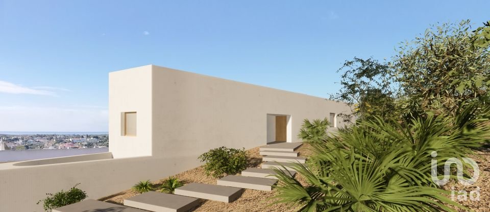 Moradia T3 em Loulé (São Sebastião) de 280 m²