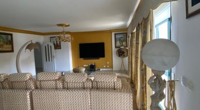 Appartement T4 à Queluz e Belas de 204 m²