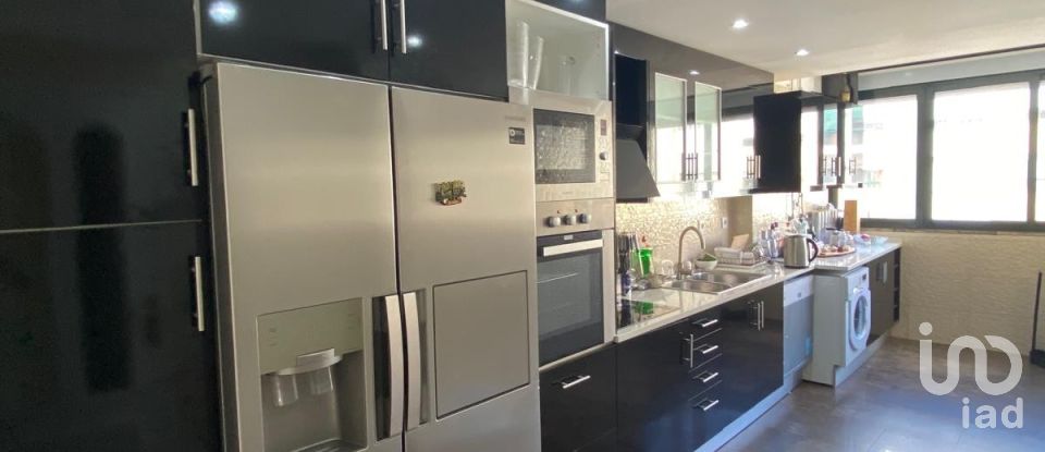 Apartamento T4 em Queluz e Belas de 204 m²