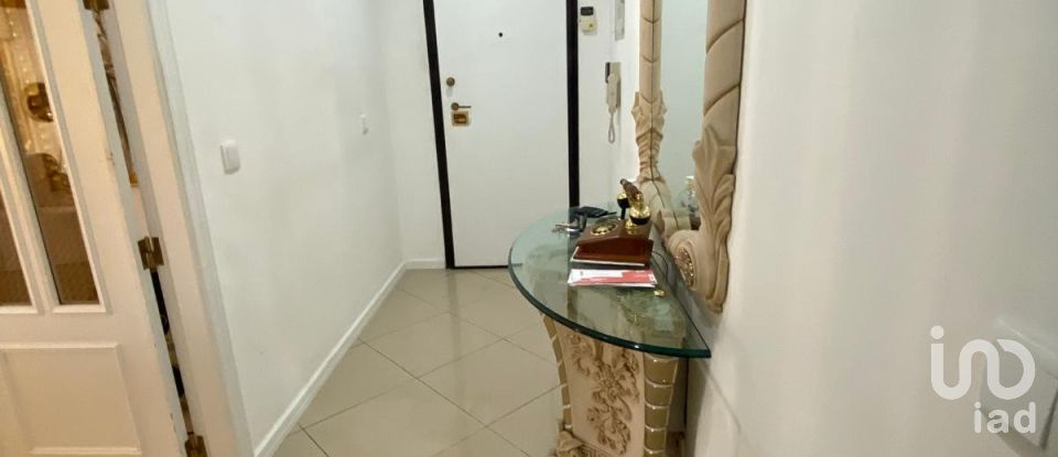 Apartamento T4 em Queluz e Belas de 204 m²